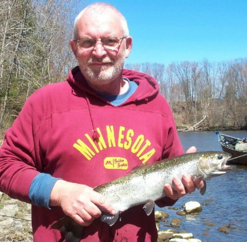 Drift boat steelhead fishing along the Salmon River in Pulaski NY.