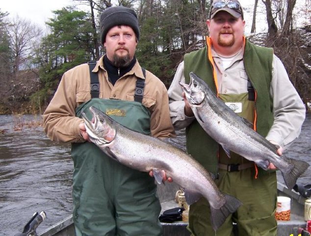 Drift boat steelhead fishing along the Salmon River in Pulaski NY.