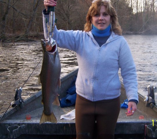 Steelhead fishing from the drift boat on Salmon River, Pulaski NY.