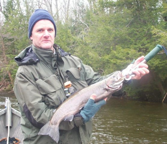 Steelhead fishing from the drift boat on Salmon River, Pulaski NY.